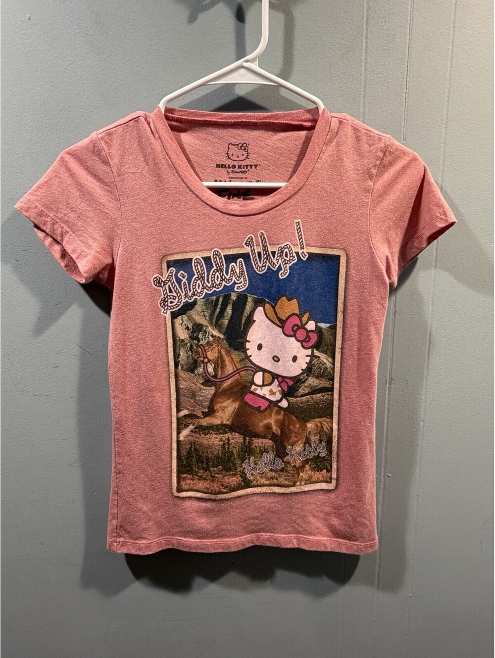 Girls Hello Kitty T Shirt Size Small Pink Kitty On A Horse Graphic
